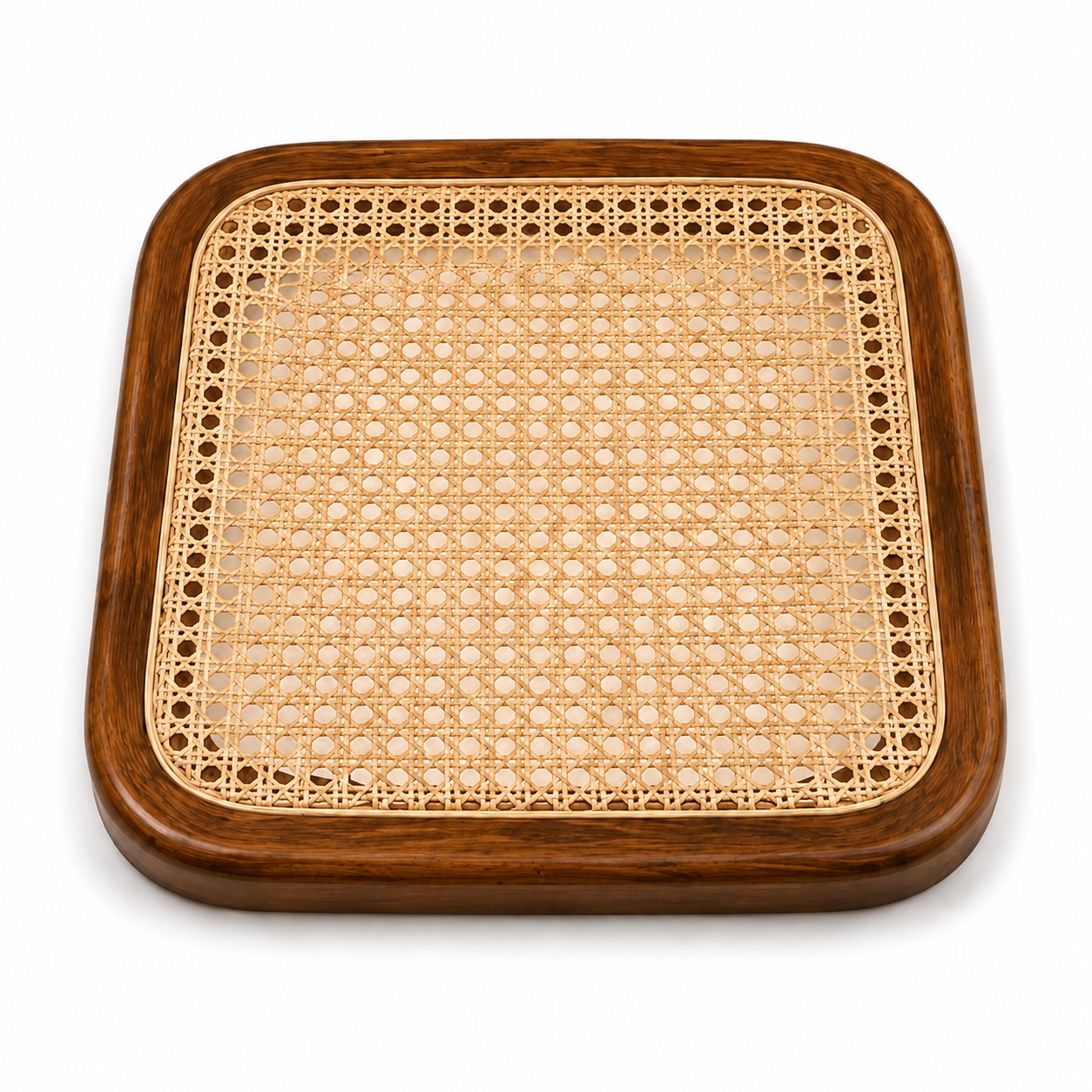 Reparación de silla tipo Thonet con asiento de rejilla natural prefabricada